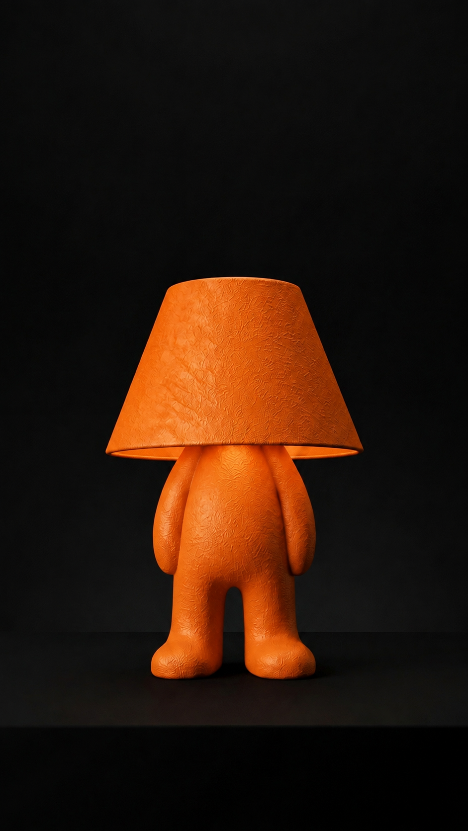 Bold Loopy Lamp – 3D Printed Sculptural Table Lamp
