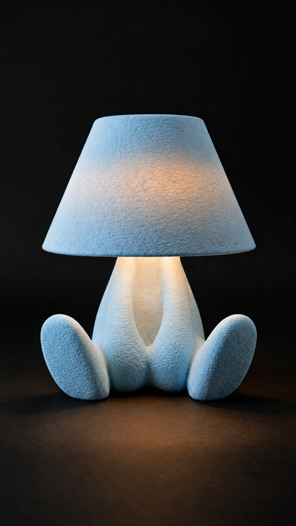 Shy Loopy Lamp – 3D Printed Sculptural Table Lamp